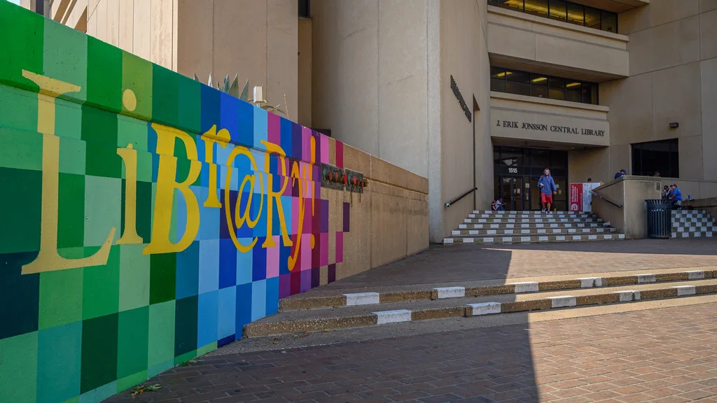 The colorful library wall and entrance of the J. Erik Jonsson Central Library in Dallas.